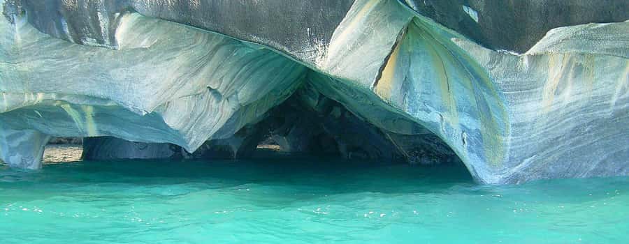 Puerto Tranquilo: Capillas de Mármol + Cathedral Boat Trip - The first stretch across the lake