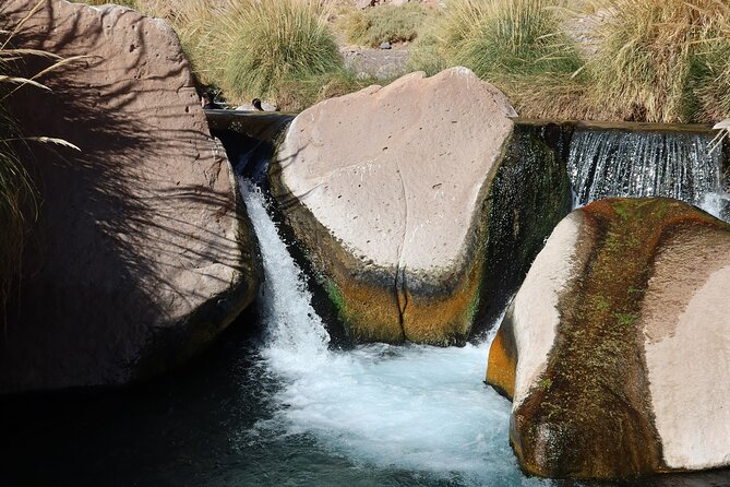 Puritama Hot Springs Experience with Transfer and Entrance - The two-hour bathing window