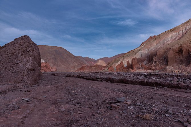 Rainbow Valley Tour, Yerbas Buenas Petroglyphs - Half Day Tour - Rainbow Valley and its bands of desert color
