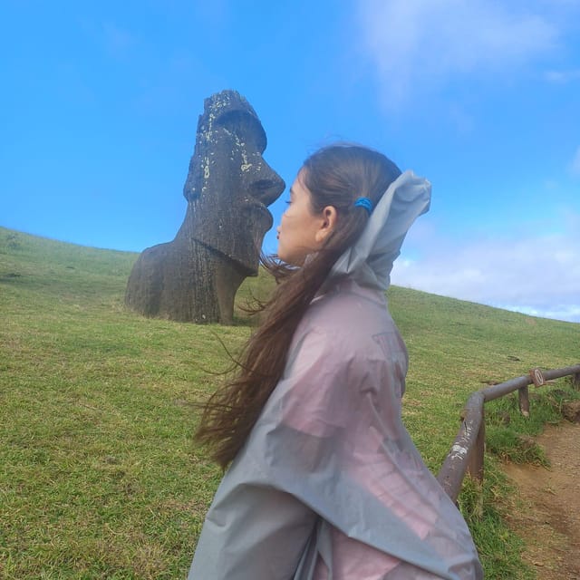 Rapa Nui: 3 Excursions with Hotel Transfers - Transport, guides, and the schedule