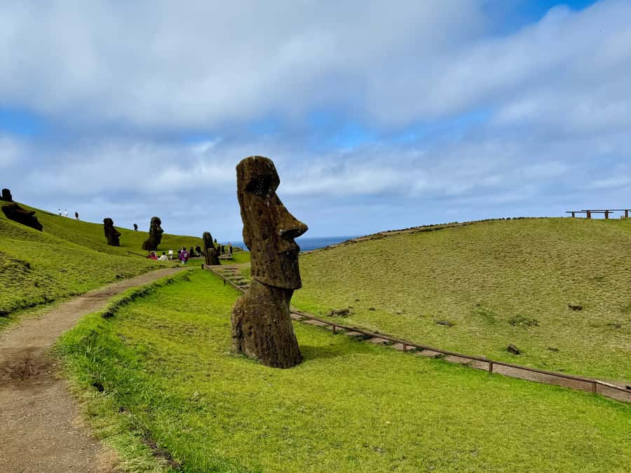 Rapa Nui Dreams: Experiencie Pack 3 Days - Guides, vehicles, and the small-group setup