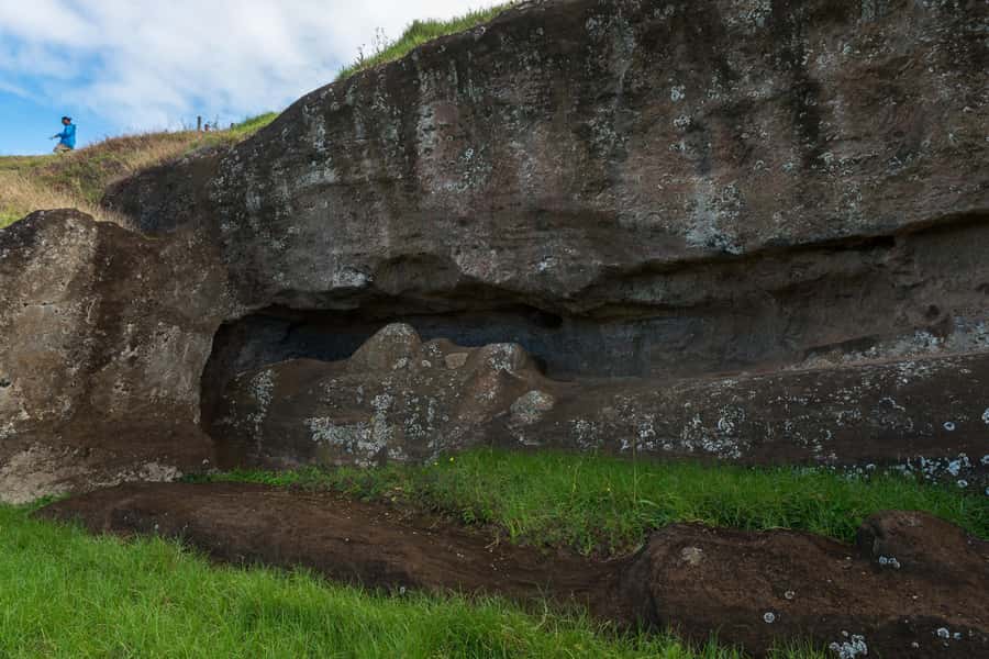 Rapa Nui Highlights Program: 3 incredible tours to discover! - Rano Raraku and the making of the moai