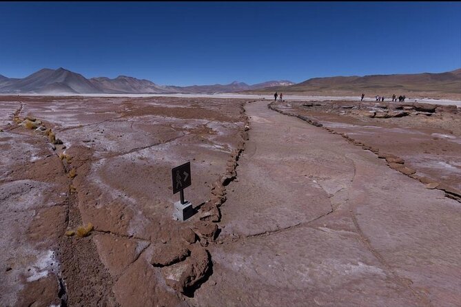 Red Stones and Altiplanica Lagoons Salar de Atacama - Chaxa Lagoon and the quiet side of the salt flat