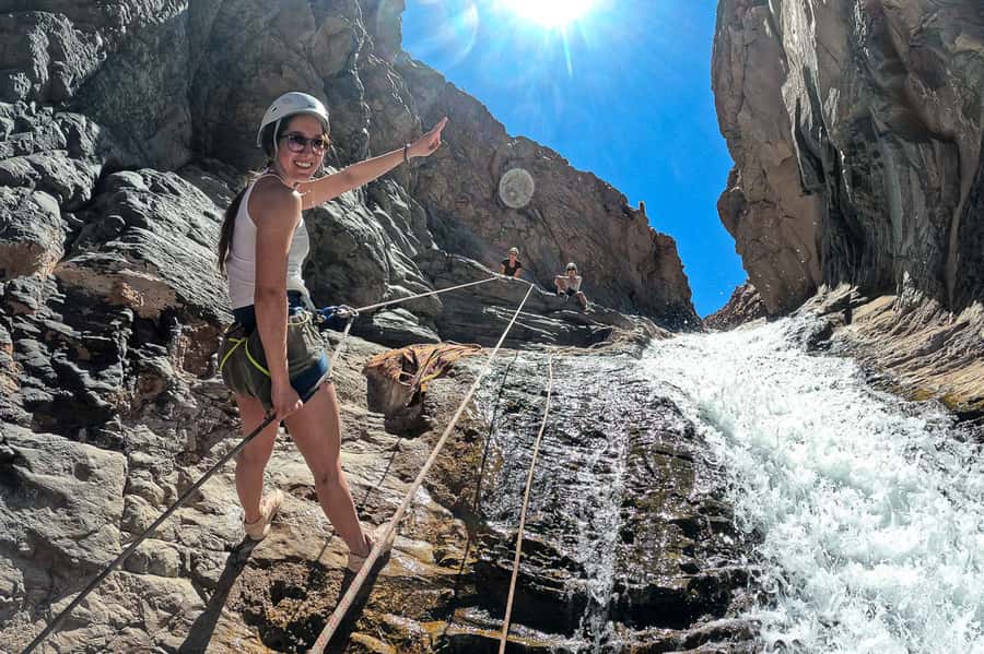 San Pedro de Atacama: Desert Tour with Canyoning & Trekking - Learning the ropes at the canyon entrance