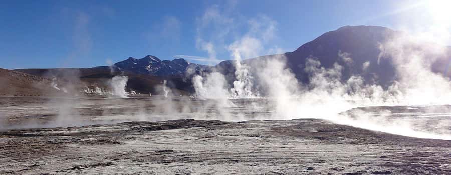 San Pedro de Atacama: El Tatio Geysers & Machuca Lagoon Trip - Breakfast Beside the Thermal Pools