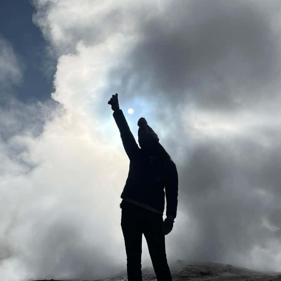 San Pedro de Atacama: Geysers del Tatio - Seeing El Tatio before the sun gets high