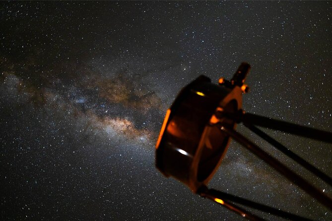 San Pedro de Atacama Stargazing Tour with Photos and Drinks - What happens during the 8:45 pm outing