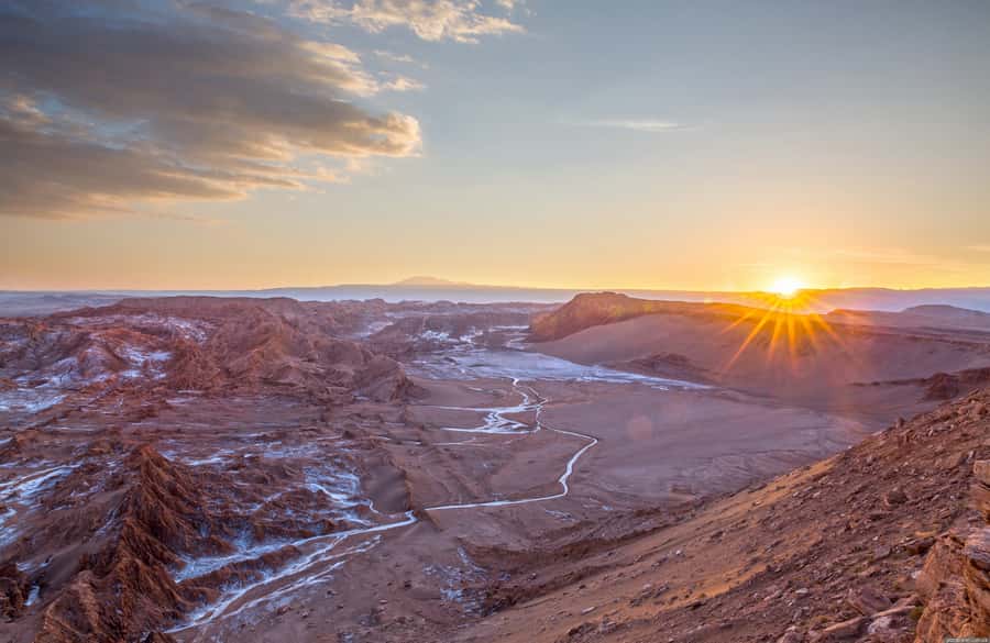 San Pedro de Atacama: Valle de la Luna Guided Tour - Why Valle de la Luna works so well as a first Atacama outing