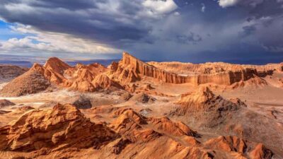Valle de la Luna Guided Tour