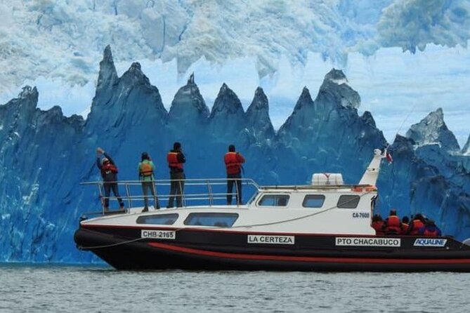 San Rafael Glacier Lagoon Cruise with Breakfast, Lunch & Whisky - Three hours through fjords and ice-filled water