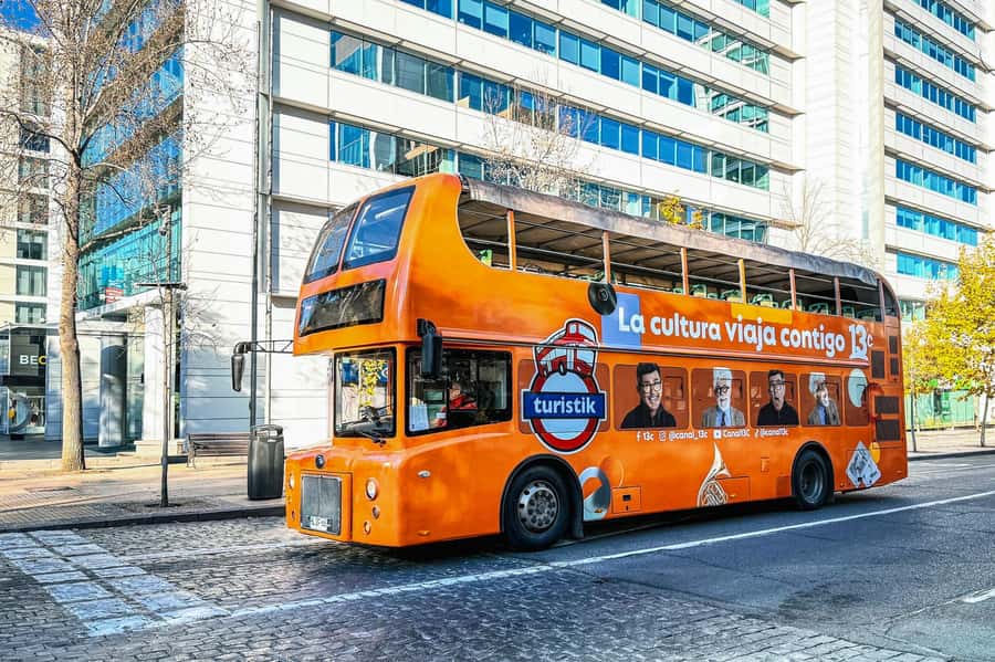 Santiago: 1-Day Hop-On Hop-Off Bus and Cable Car Ticket - Why this tour works well on your first day