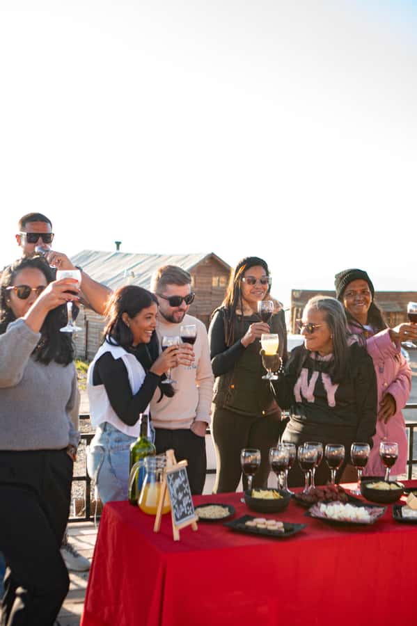 Santiago: Andes Mountains Sunset and Valle Nevado & Picnic - Farellones adds a different mountain stop