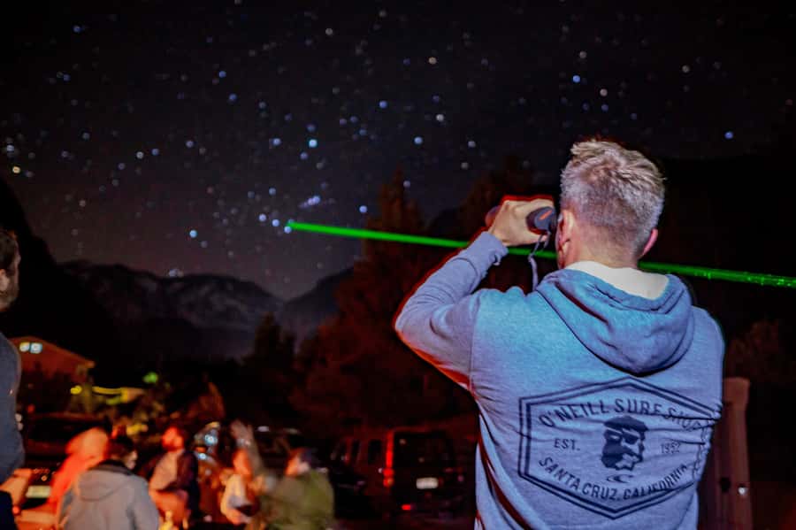 Santiago: Cajón del Maipo Hot Springs & Chilean Barbecue - Campfire stargazing before the ride home