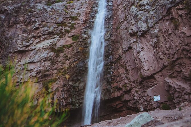 Santiago: Cajón del Maipo, Hot Springs, Waterfall & Chilean BBQ - Sunset above the valley
