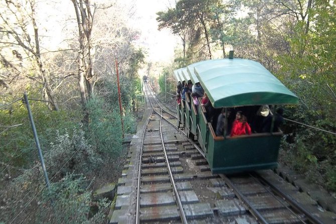 Santiago city experience: Walking tour, Market visit, Lunch & Coffee included - Key points at a glance