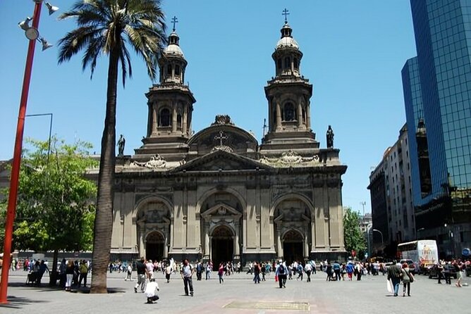 Santiago De Chile Highlights Walking Tour with a Guide - Key points to know before you book