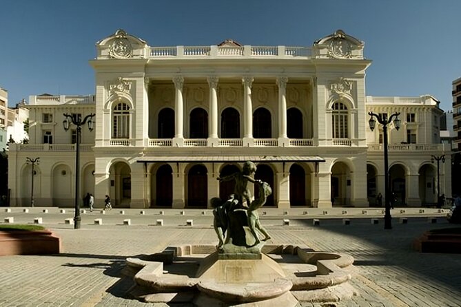 Santiago De Chile Highlights Walking Tour with a Guide - Why this route works for a first look at Santiago