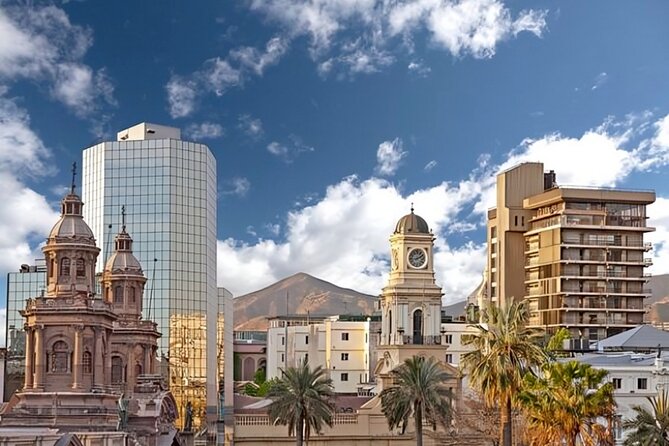 Santiago De Chile Highlights Walking Tour with a Guide - Museo Chileno de Arte Precolombino: ancient cultures in the city center