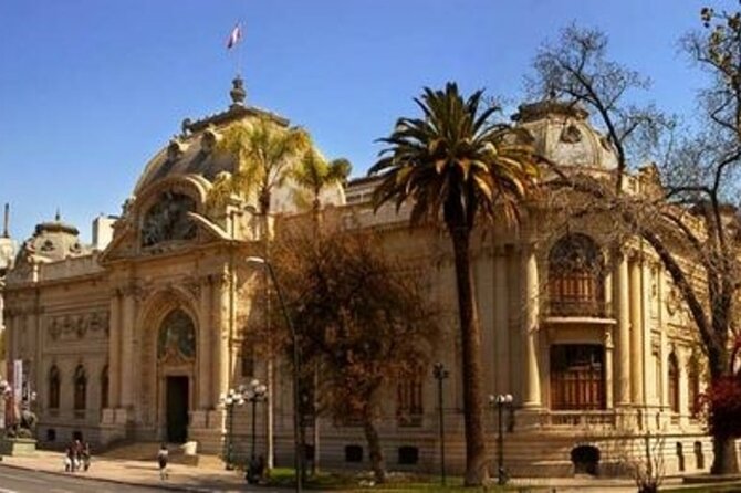 Santiago De Chile Highlights Walking Tour with a Guide - Santiago Stock Exchange: a look at the financial center