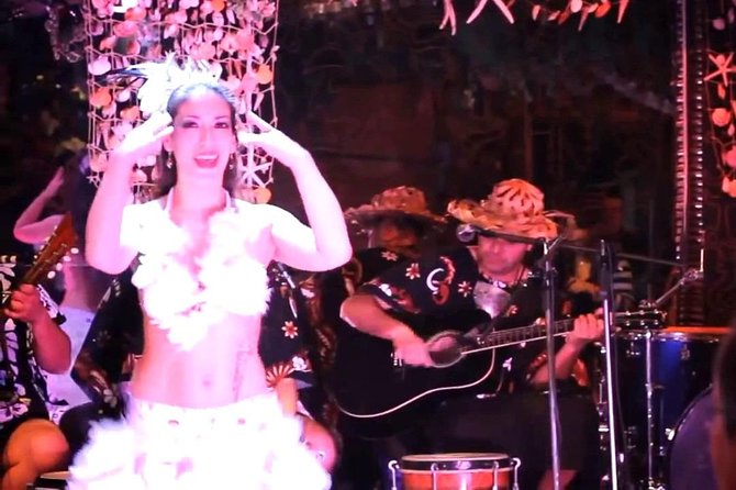 Santiago Dinner Show with Private Transfer - Arriving at Bali Hai Chile