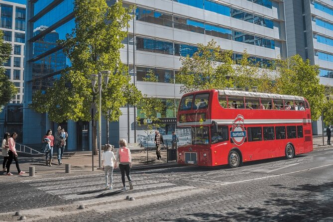 Santiago Experience Pass – Cable Car, Funicular & Hop-On Hop-Off - Plaza de la Constitución and the civic district