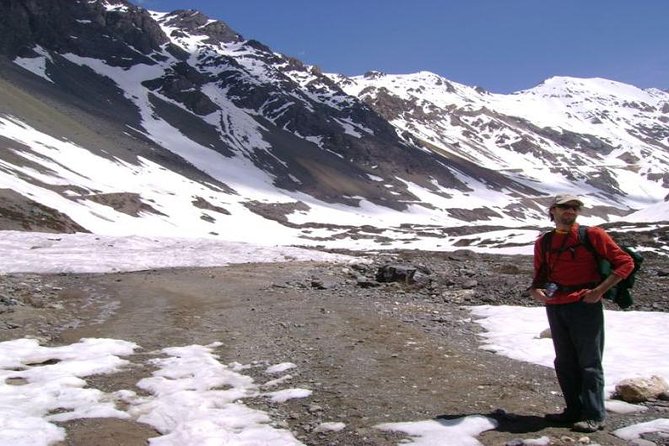 Santiago: Full day Trekking to El Morado glacier, include hot springs entrance. - Fitness, age, and who should book