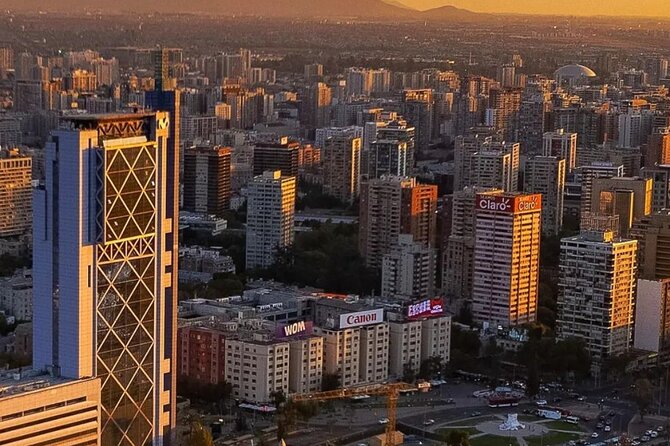 Santiago: Half-Day Sightseeing City Tour with Chauffeur and Guide - San Cristóbal Hill delivers Santiago’s best first look