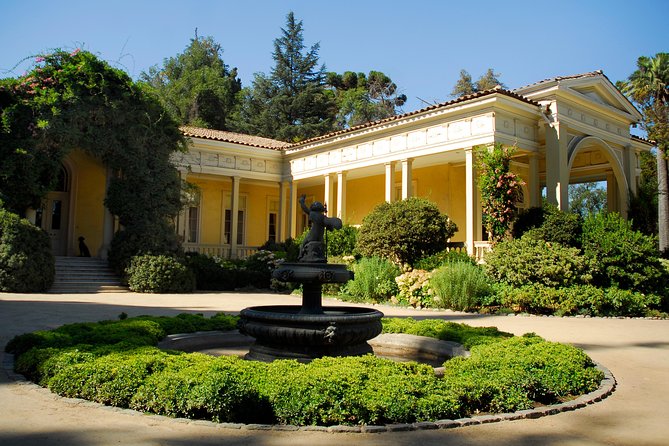 Santiago: Half day visit to Concha y Toro vineyard, include entrace & transport - Don Melchor Square and the first glass