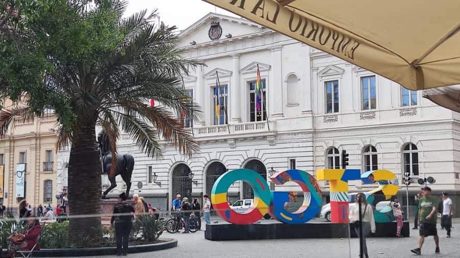 Santiago: Highlights Private City Tour - What the private price is really buying