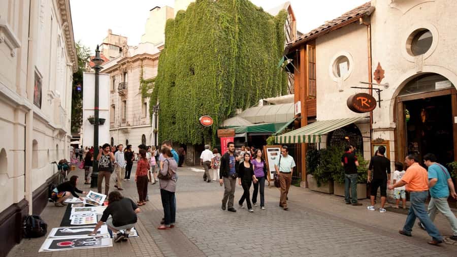 Santiago: Highlights Private City Tour - Lastarria: a final walk through Santiago’s creative side