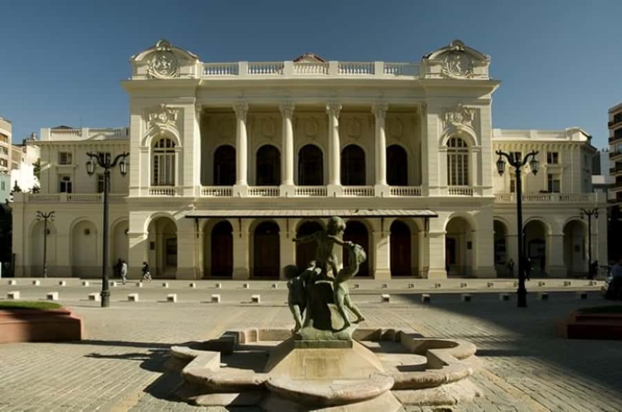 Santiago : Highlights Walking Tour With A Guide - Plaza de Armas and Santiago’s city center