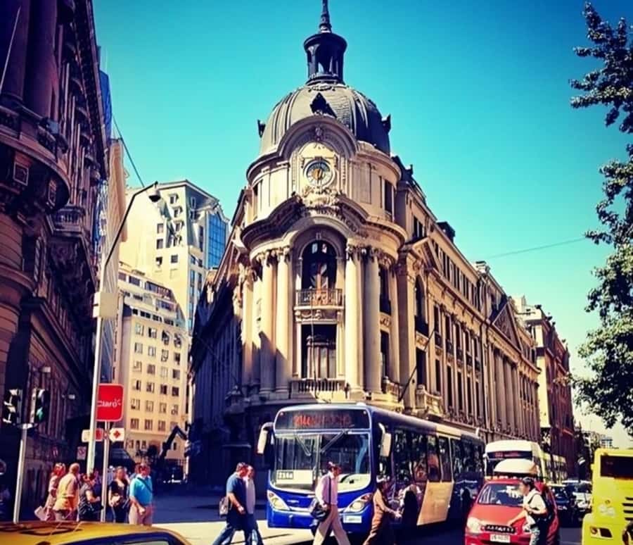 Santiago : Must-See Sites Walking Tour With A Guide - Key points before you book