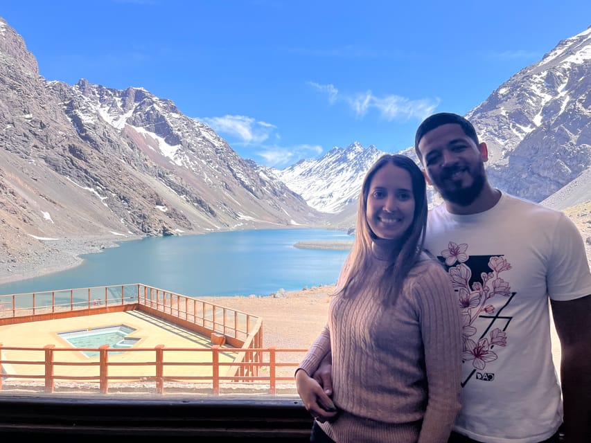 Santiago: Portillo and Laguna del Inca Day Trip with Picnic - Guides, language, and the human side of the day