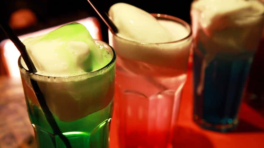 Santiago: Private Bar Tour with Beer and Cocktail Tasting - Booking details worth checking