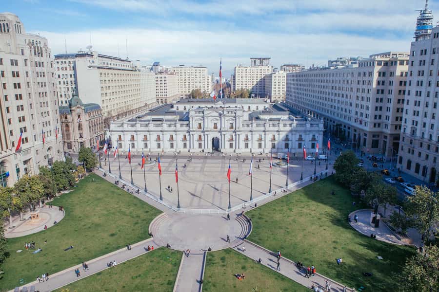Santiago: Private tour, historic center, high altitude viewpoint, cable car - Key points at a glance