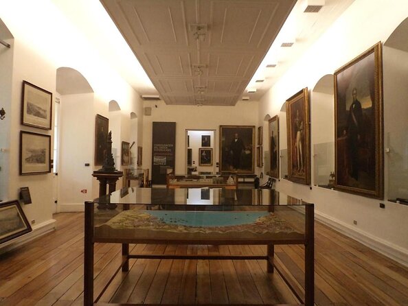 Santiago Private Walking Tour with a Local - Key Points Before You Book