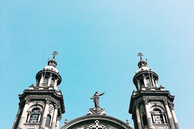 Santiago Private walking tour with Lunch - Private transport keeps a busy day manageable