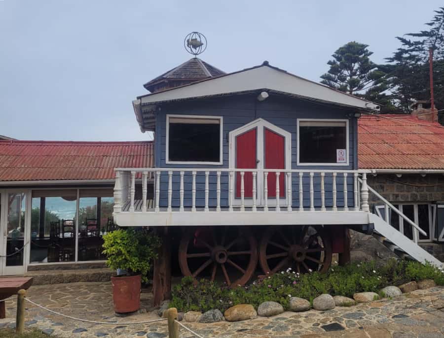 Santiago: Tour to Isla Negra, Algarrobo and Undurraga Wines - Practical tips for making the day better