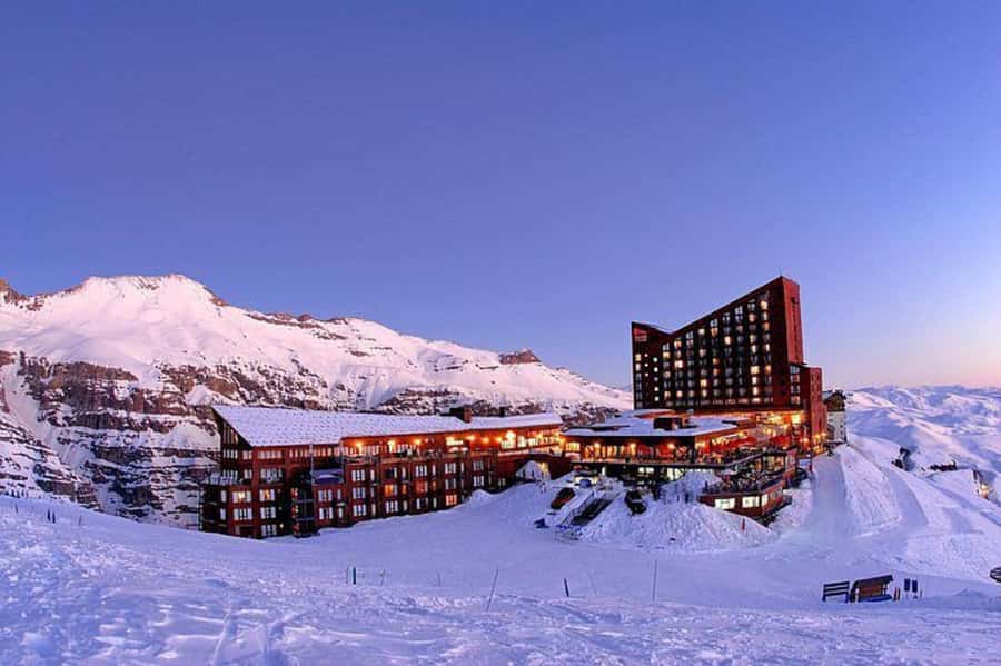 Santiago: Valle Nevado Ski Day Trip with Hotel Transfers - Starting before sunrise in Santiago