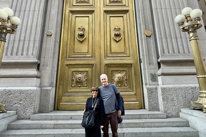 Santiago Walking Tour History, Culture and Local Life - Starting near Universidad Católica at 9:00 a.m.