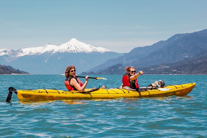 Sea Kayaking the first fjord of Patagonia - The safety briefing and first strokes