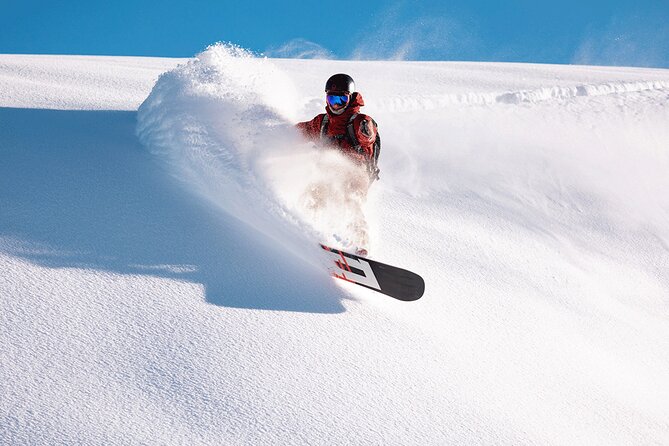 Skiing in Farellones Park: Ski Tickets, Lessons, Transportation and More - Clothing rental and the cold-weather reality
