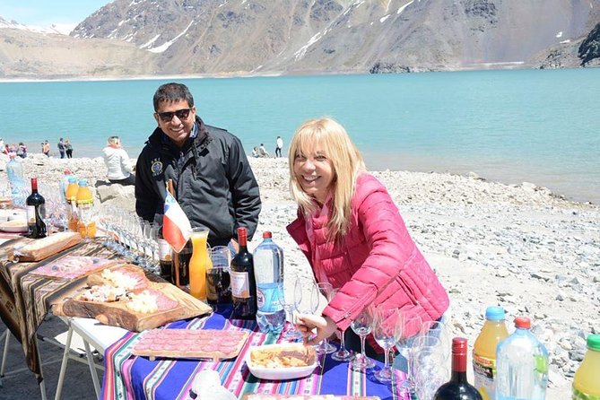 Small-Group Cajón del Maipo Full-Day Tour and Picnic - Why Cajón del Maipo makes a good escape from Santiago