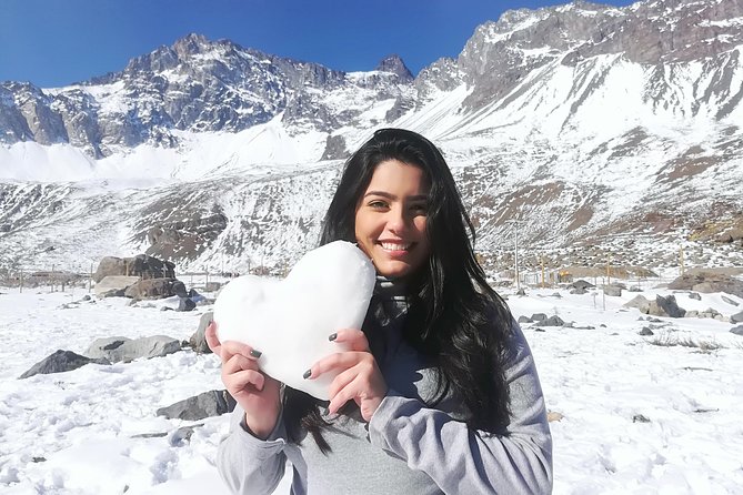 Small-Group Tour: Valle Nevado and Farellones from Santiago - Guides and the feel of the day