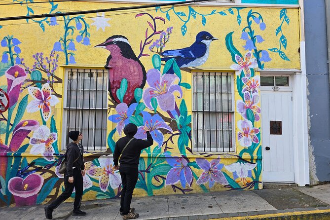 Street Art in Valparaiso and Wines in Casablanca from Santiago - Plaza Bismark and a quick city overview