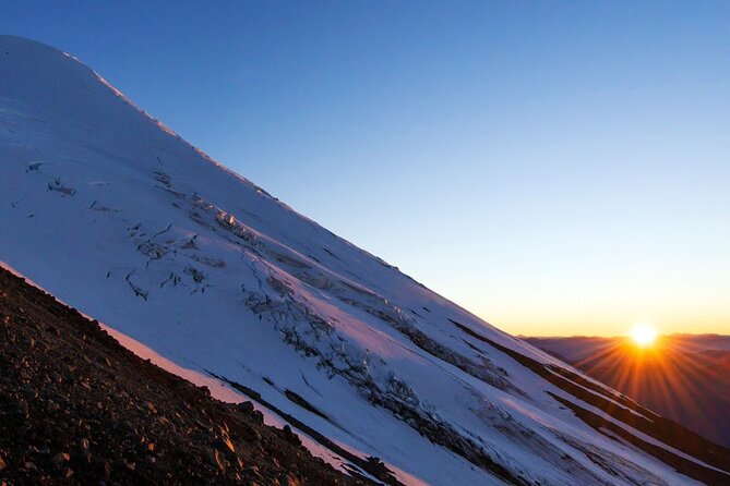Sunrise Hike up to the Glacier of Osorno Volcano - Key points before you book