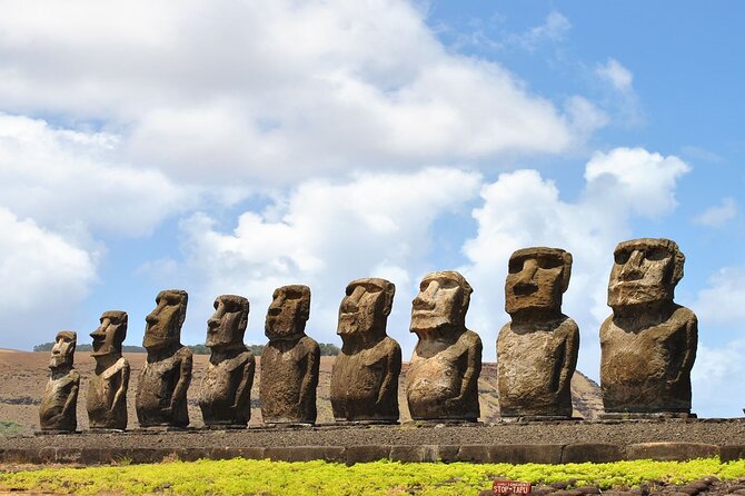 Sunrise in Tongariki on Easter Island Rapa Nui - Key points to know before booking