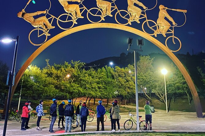 Sunset Mapocho River Bike Tour - What this evening ride is really about