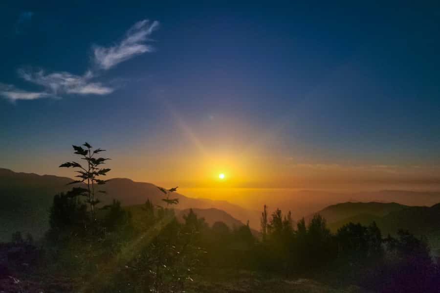 Sunset over the Andes Mountains - Why this Andes trip works well from Santiago