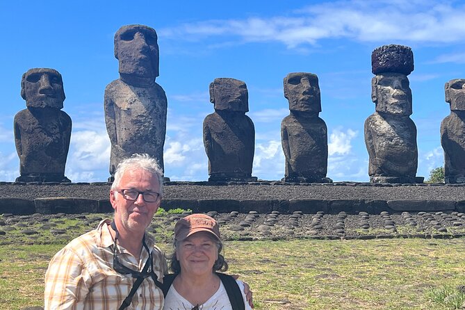 T3+T4-RAPA NUI ARCHAEOLOGICAL SITES (non-cruise visitors) - Rano Raraku and Ahu Tongariki: the essential finale